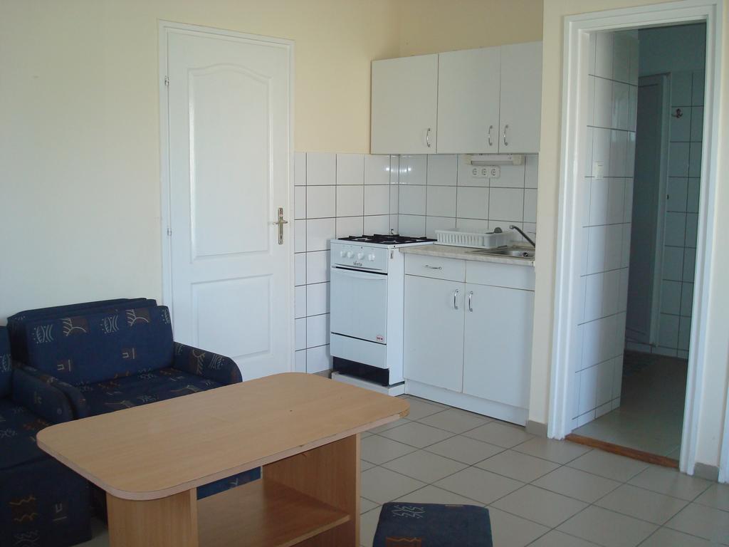 Termal Kemping Apartmanok 티자우이바로스 객실 사진